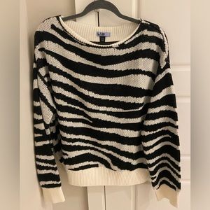 Vylette Zebra Sweater - Size XXL- Junior fit - NWT